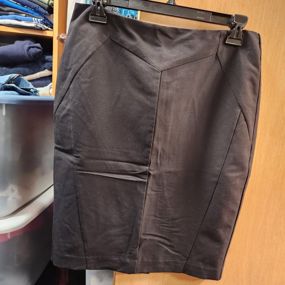 Black Business Skirt Size 4 Professional Worthington